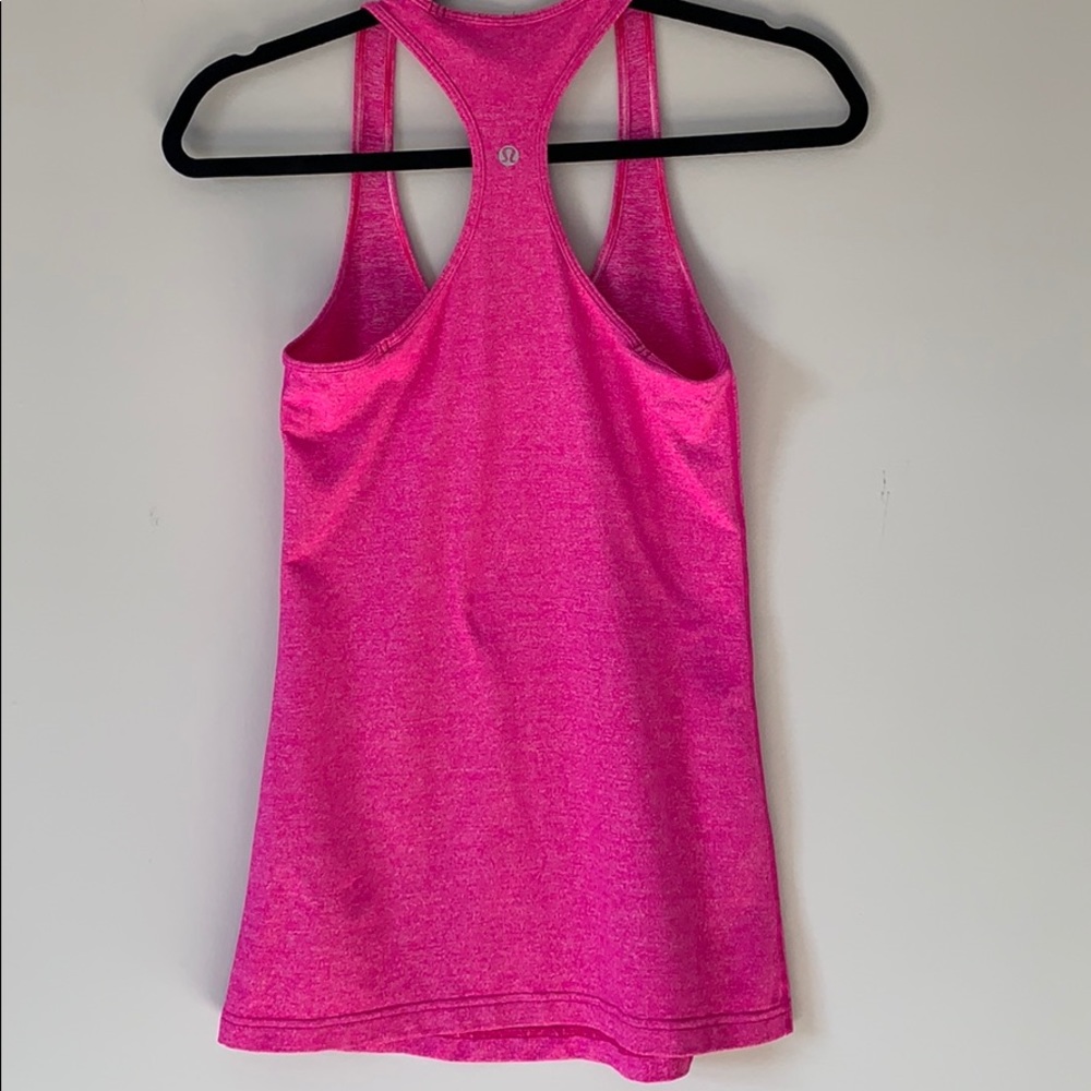 Lululemon - Picture 3 of 3